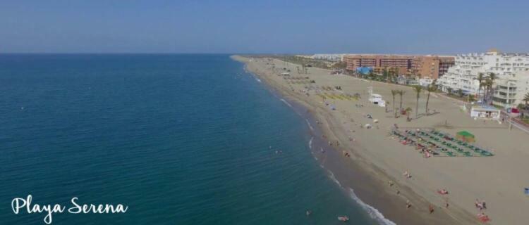 Apartamentos Deluxe Roquetas De Mar Con Golf Y Piscina Climatizada, Parking Privado Vícar Eksteriør bilde